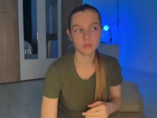 jucielussie's Live Sex Cam Show