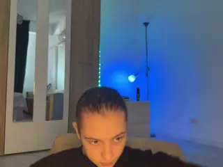 jucielussie's Live Sex Cam Show