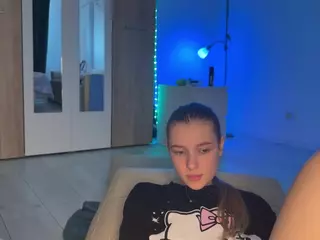 jucielussie's Live Sex Cam Show