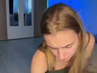 jucielussie's Live Sex Cam Show