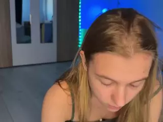 jucielussie's Live Sex Cam Show