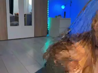 jucielussie's Live Sex Cam Show
