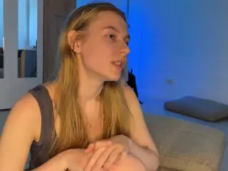 jucielussie's Live Sex Cam Show