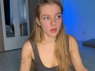 jucielussie's Live Sex Cam Show