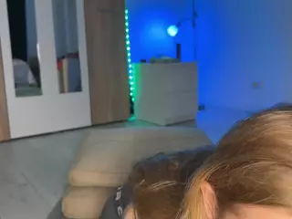 jucielussie's Live Sex Cam Show