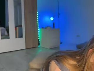 jucielussie's Live Sex Cam Show