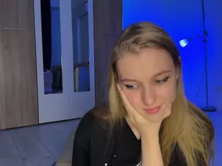 jucielussie's Live Sex Cam Show