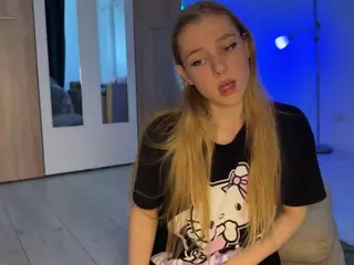 jucielussie's Live Sex Cam Show