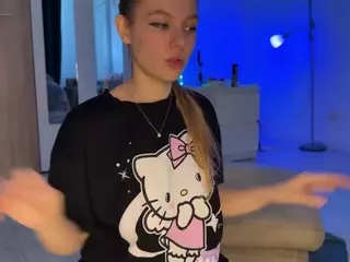 jucielussie's Live Sex Cam Show