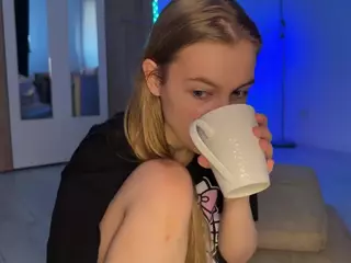 jucielussie's Live Sex Cam Show