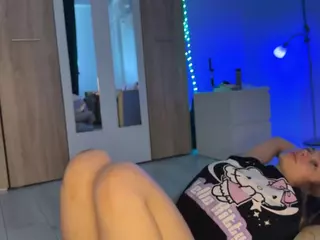 jucielussie's Live Sex Cam Show