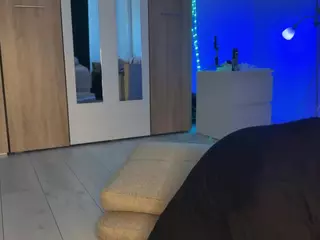 jucielussie's Live Sex Cam Show