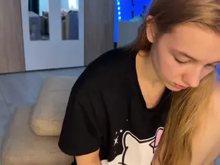 jucielussie's Live Sex Cam Show