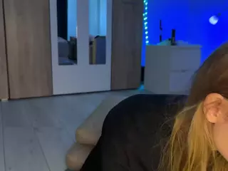 jucielussie's Live Sex Cam Show