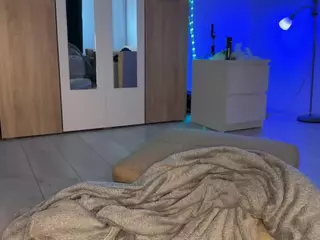jucielussie's Live Sex Cam Show