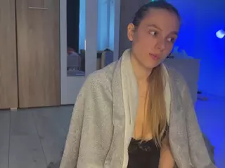 jucielussie's Live Sex Cam Show