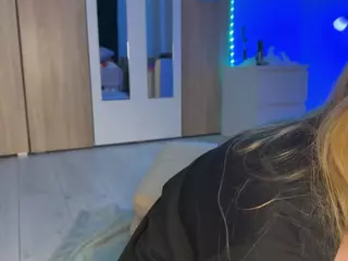jucielussie's Live Sex Cam Show