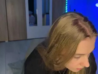 jucielussie's Live Sex Cam Show
