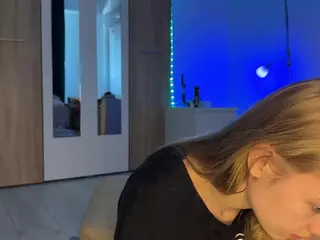 jucielussie's Live Sex Cam Show