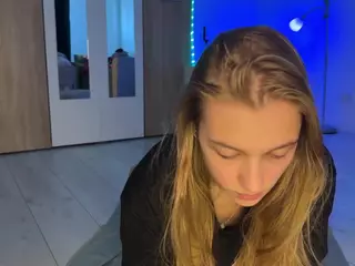 jucielussie's Live Sex Cam Show
