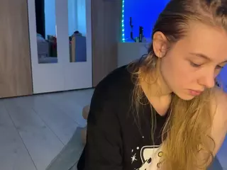 jucielussie's Live Sex Cam Show