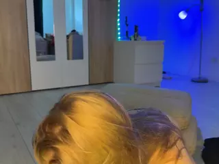 jucielussie's Live Sex Cam Show