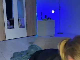 jucielussie's Live Sex Cam Show