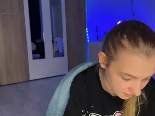 jucielussie's Live Sex Cam Show