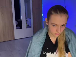 jucielussie's Live Sex Cam Show