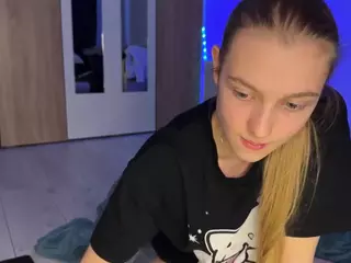 jucielussie's Live Sex Cam Show