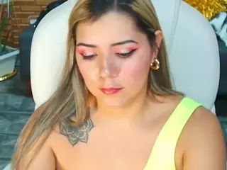 catta-james's Live Sex Cam Show