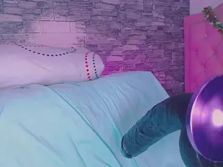 Ambaarhott's Live Sex Cam Show