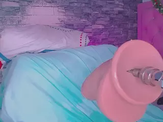 Ambaarhott's Live Sex Cam Show