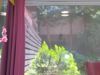 sarabecker's Live Sex Cam Show