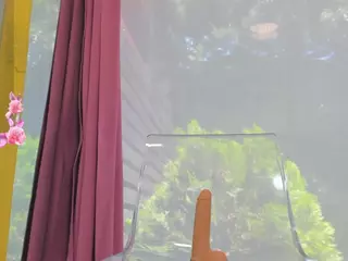 sarabecker's Live Sex Cam Show