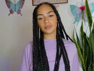 CassandraAndrews's Live Sex Cam Show
