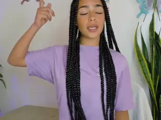 CassandraAndrews's Live Sex Cam Show