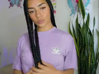 CassandraAndrews's Live Sex Cam Show