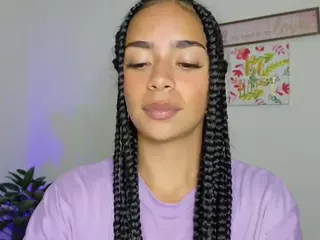 CassandraAndrews's Live Sex Cam Show