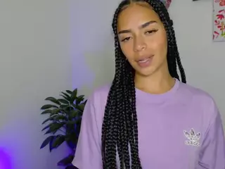 CassandraAndrews's Live Sex Cam Show