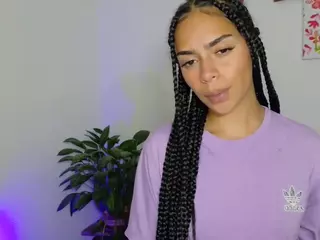 CassandraAndrews's Live Sex Cam Show