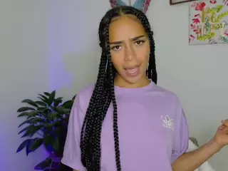 CassandraAndrews's Live Sex Cam Show