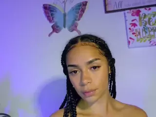 CassandraAndrews's Live Sex Cam Show