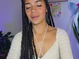 CassandraAndrews's Live Sex Cam Show