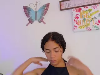 CassandraAndrews's Live Sex Cam Show