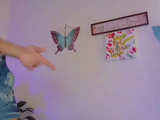 CassandraAndrews's Live Sex Cam Show