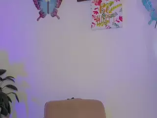 CassandraAndrews's Live Sex Cam Show