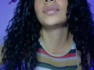 CassandraAndrews's Live Sex Cam Show