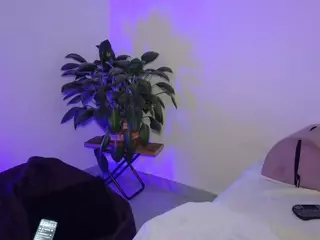 CassandraAndrews's Live Sex Cam Show
