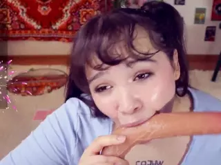 CherryLadyExpansionist's Live Sex Cam Show